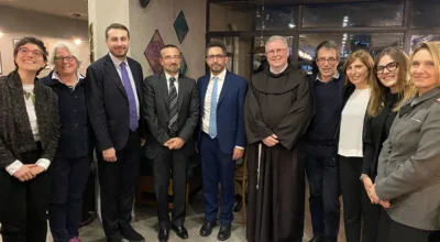 Il Comitato Nazionale per l’ottavo centenario della rappresentazione del primo presepe in visita a Betlemme